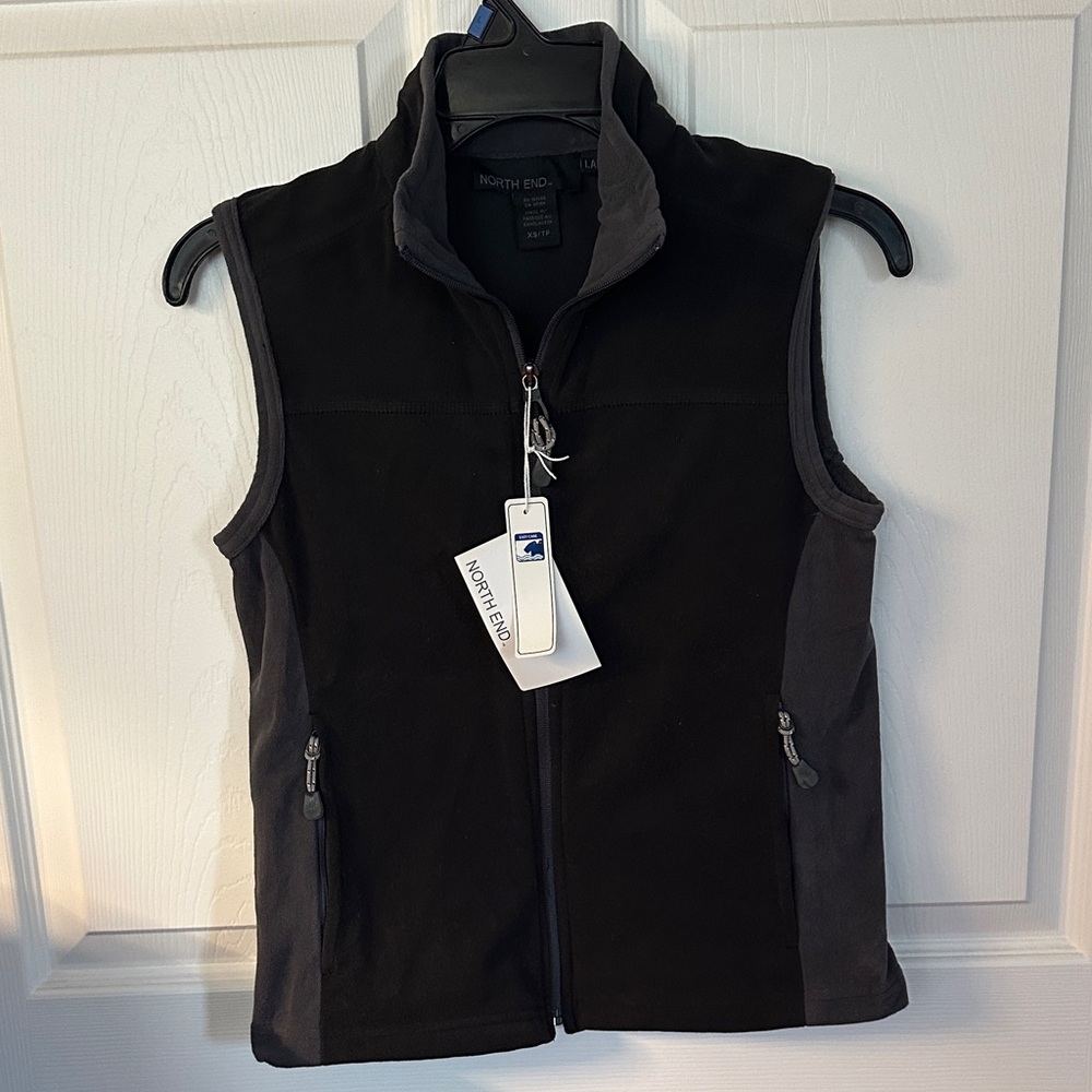 North end fleece vest